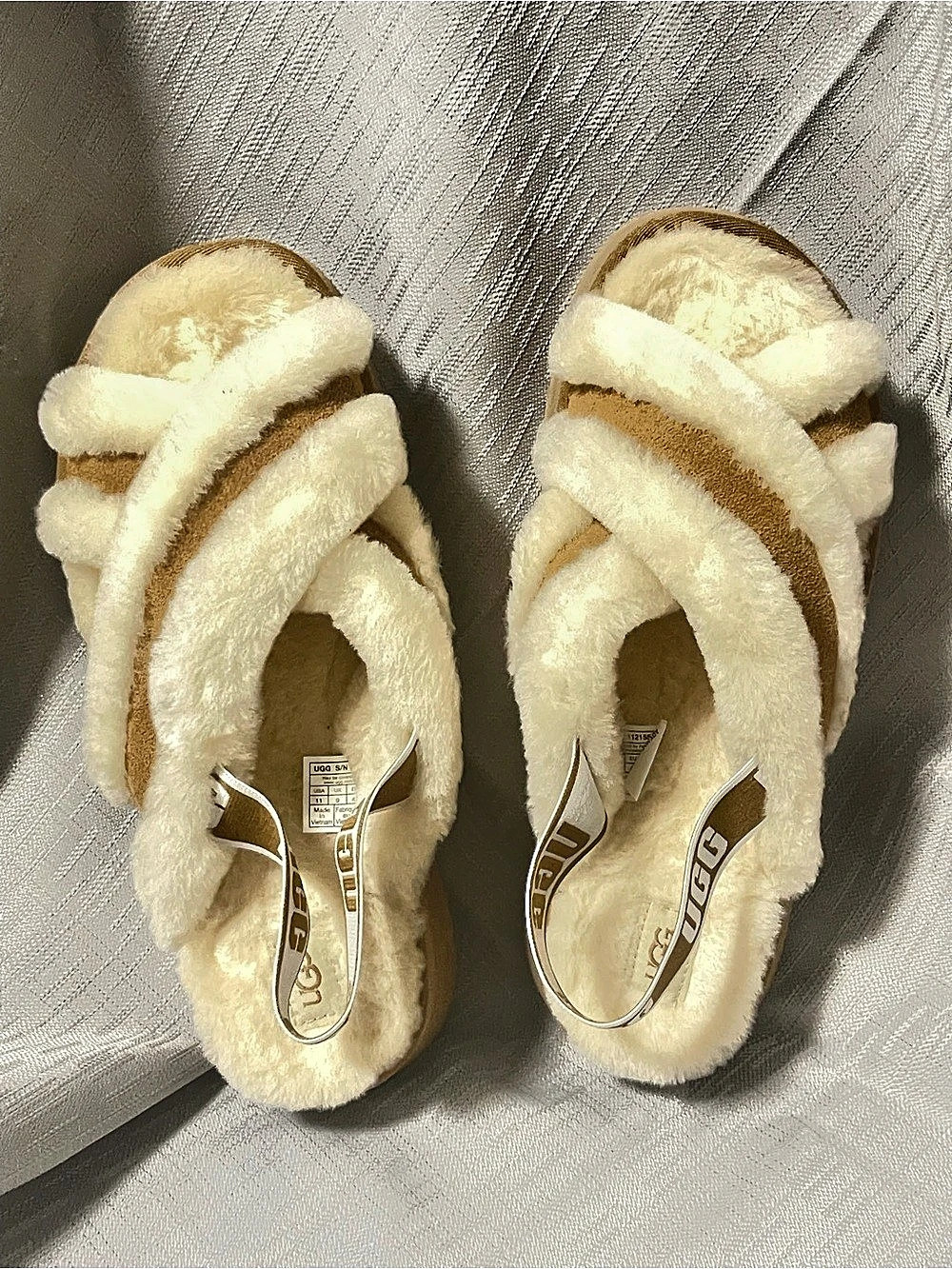 UGG Disco Cross Slide Cozy Shearling Slippers in Cream & Brown Like New